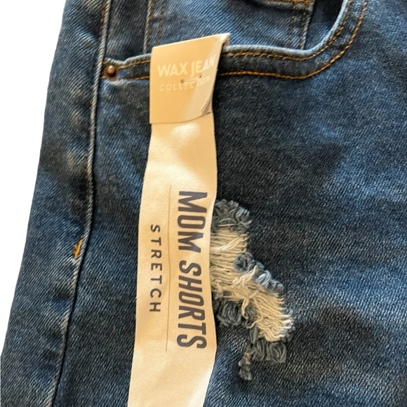 NWT! Wax Jean Collection Distressed Ripped Rolled Cuff Jeans Shorts - Picture 3 of 5